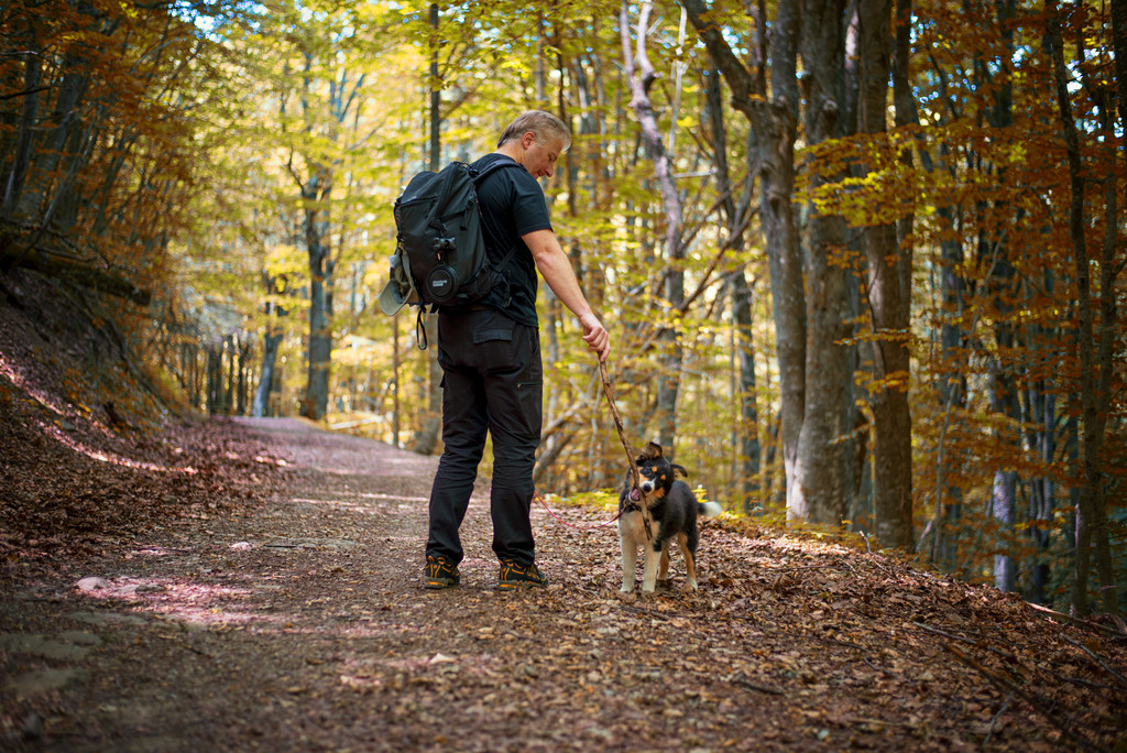 Maika,People - nel bosco