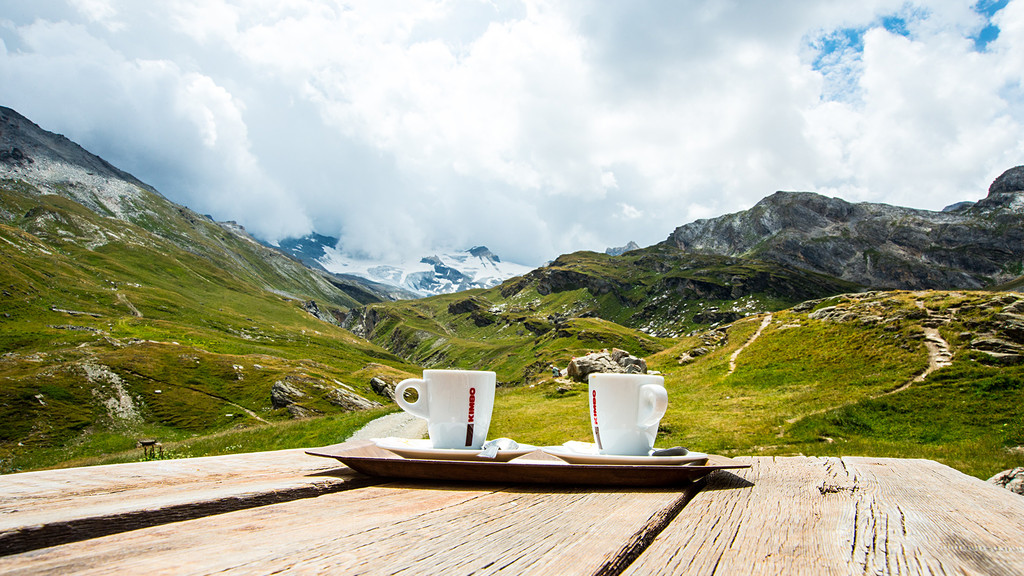 Landscapes - coffee break